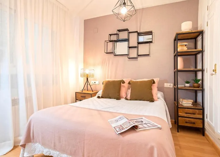 Genteel Martinez Campos Apartamento *